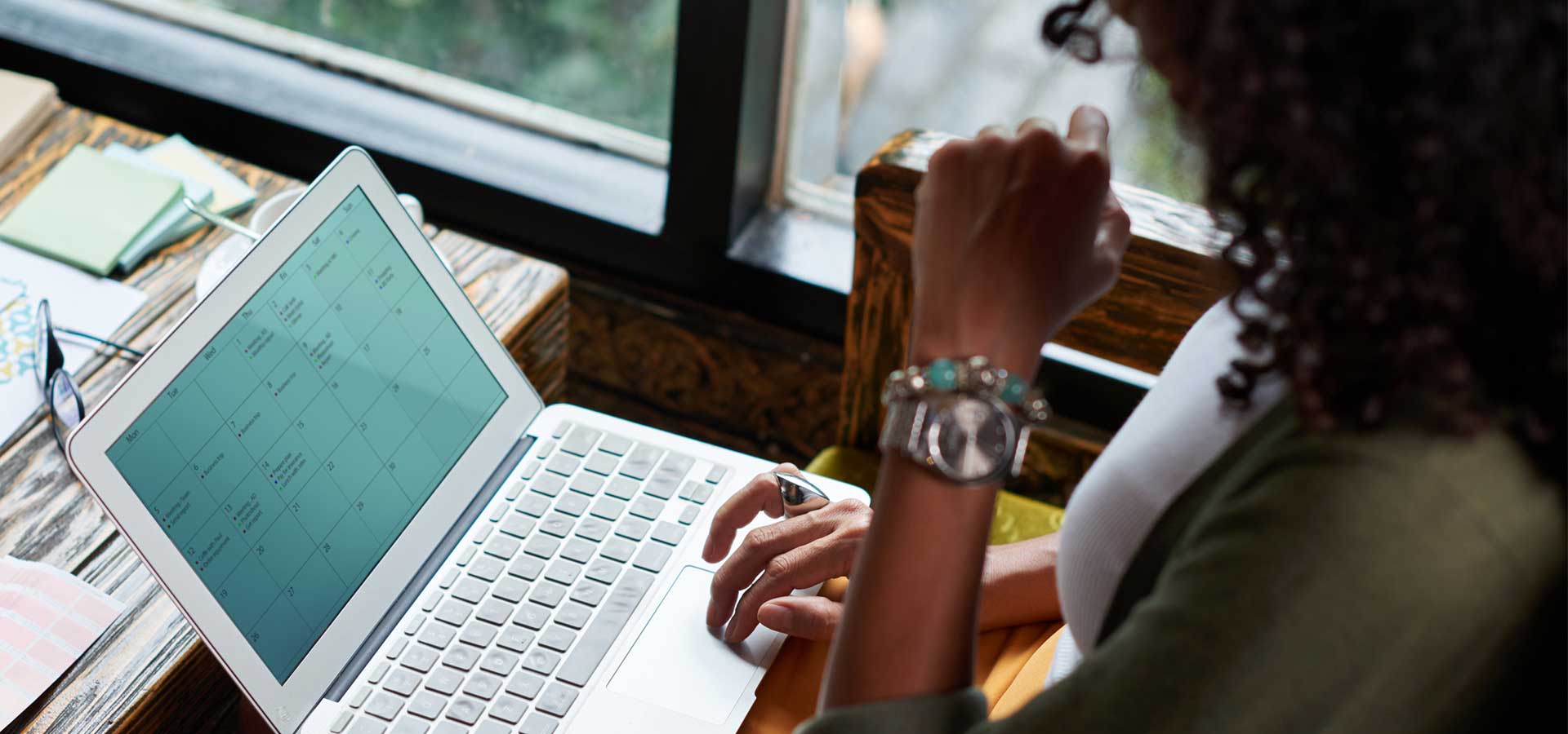 lady on computer